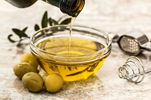 l'huile d'olive dans le régime méditerranéen